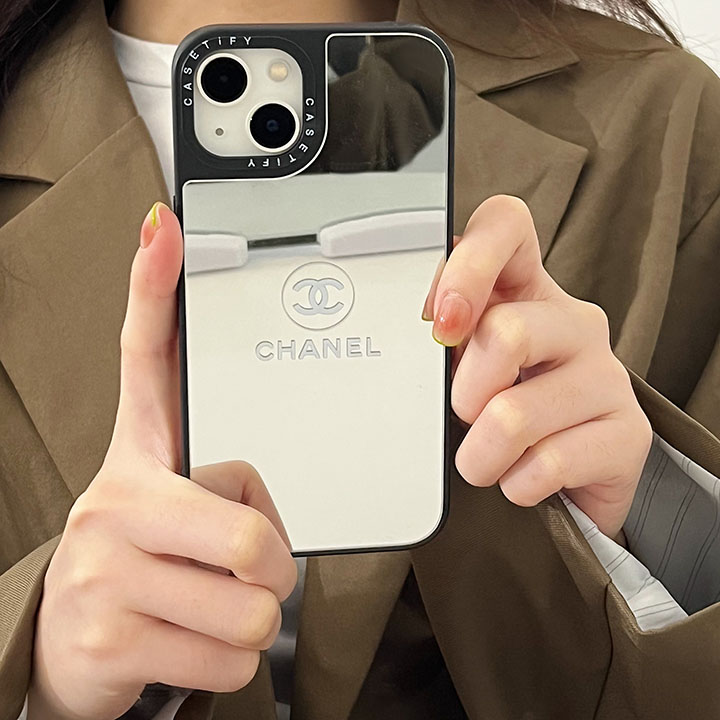 Chanel アイフォン 12/12 promaxアクリル樹脂ケース