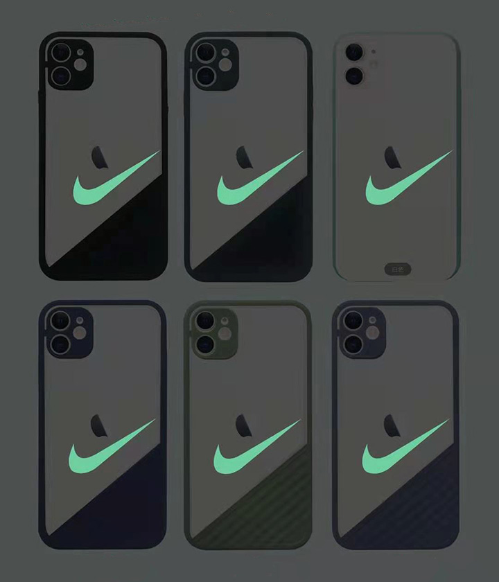 Nike iPhone12proスマホケース シリコン