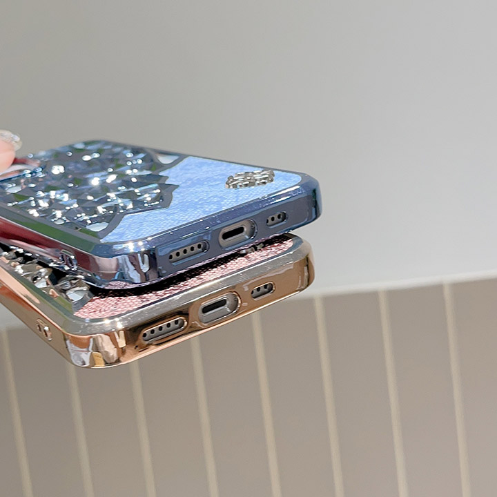 ブランド ゲス風 アイフォーン15plus 携帯ケース 